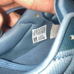 Adidas Women’s Solardrive tennis shoes size 9